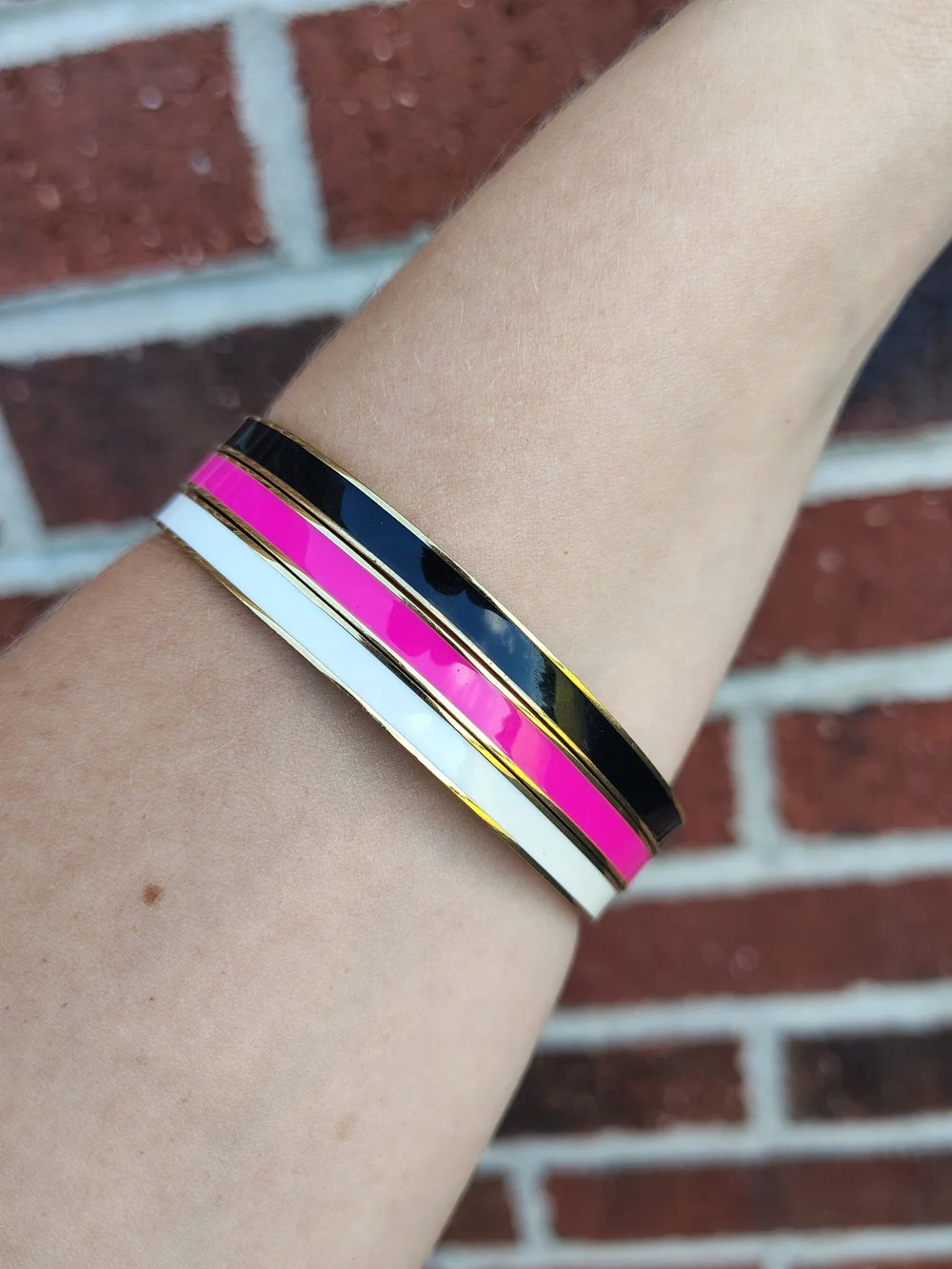 kate spade Enamel Bangle Set in Hot Pink, White & Black with Gold Trim - Picture 3 of 7